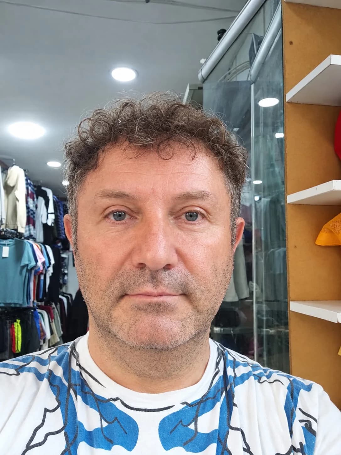 ALASKA 49 mağazasından bir kare